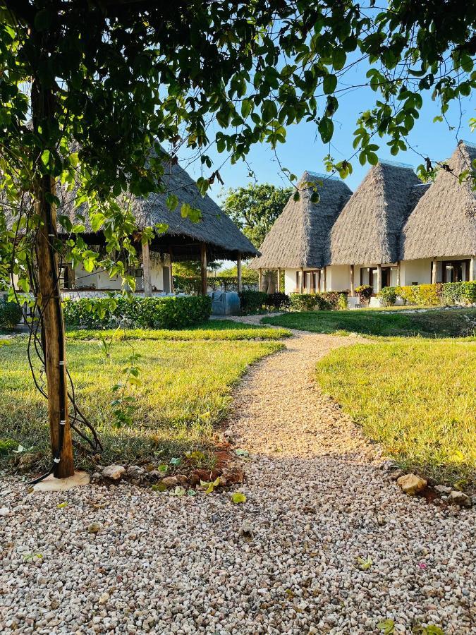 Miti Beach Bungalows نونغوي المظهر الخارجي الصورة