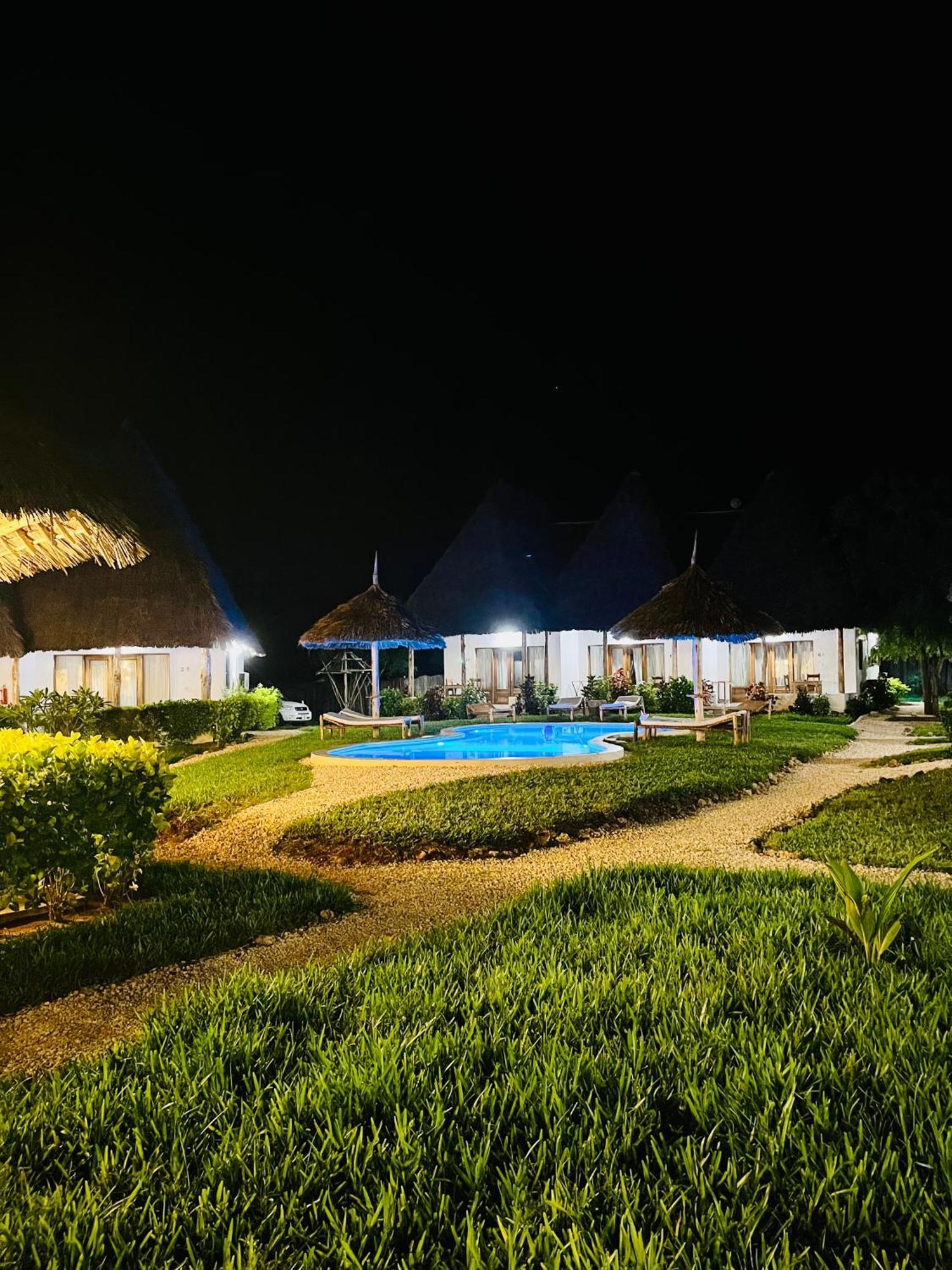 Miti Beach Bungalows نونغوي المظهر الخارجي الصورة