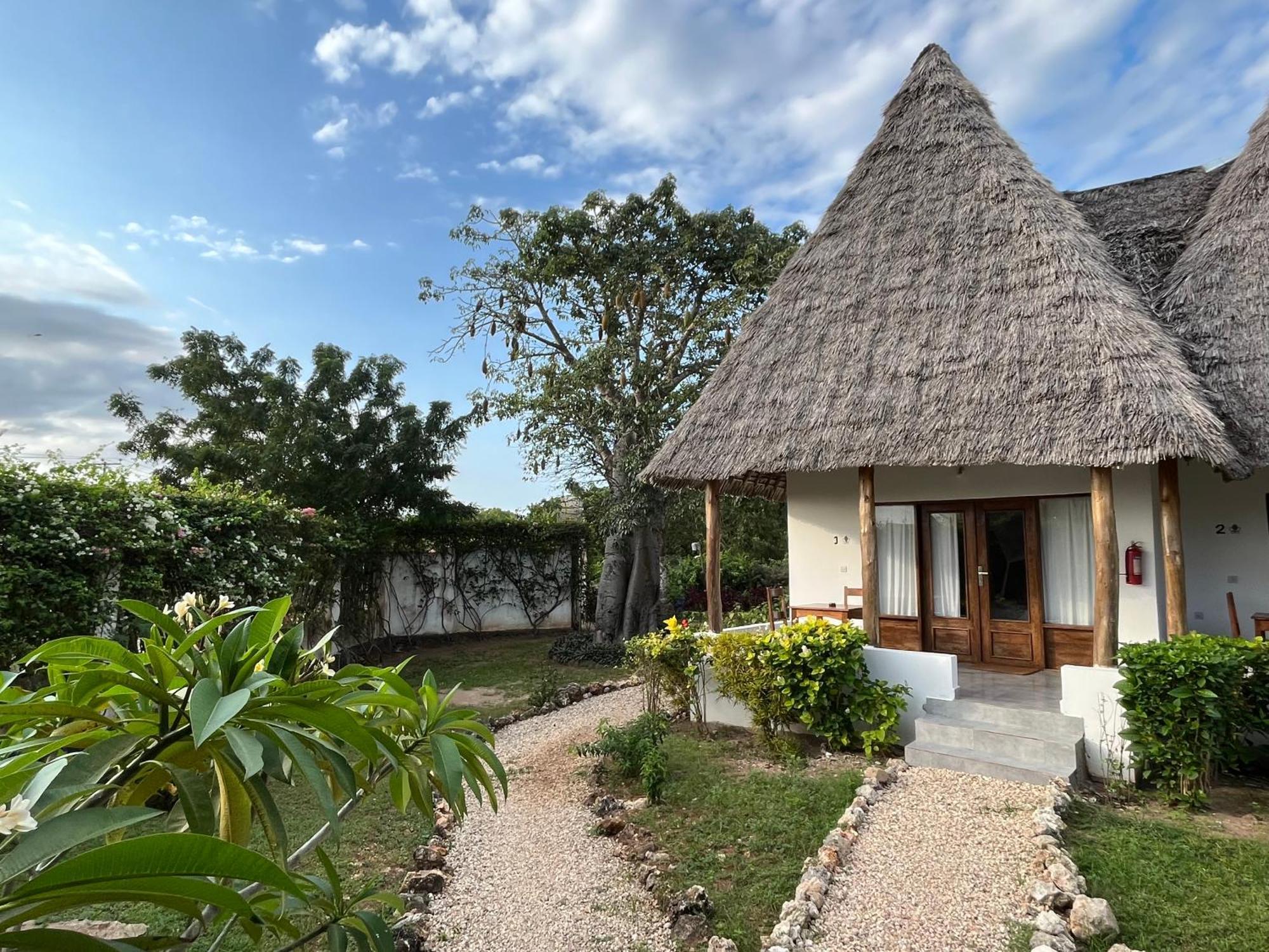 Miti Beach Bungalows نونغوي المظهر الخارجي الصورة